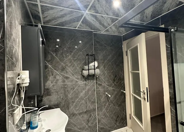 Birds Hotel apartamentowy 3*