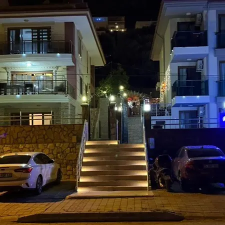 Birds Aparthotel Kusadası